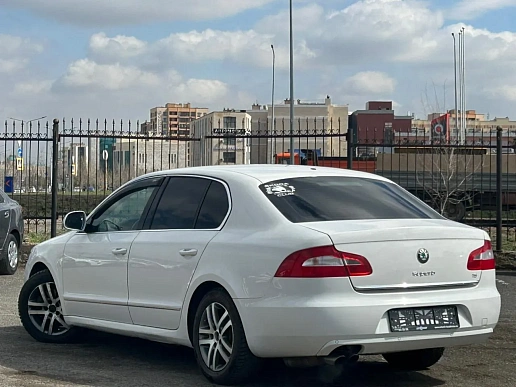 Купить Шкода Суперб 2010г.
