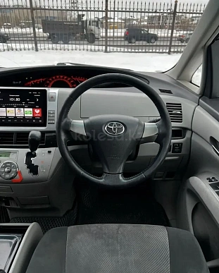 Купить Тойота Естима 2007г.