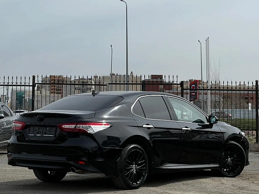 Купить Тойота Камрй 2020г.