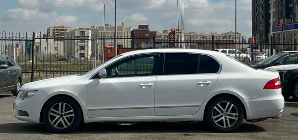 Купить Шкода Суперб 2010г.