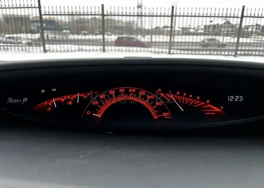 Купить Тойота Естима 2007г.