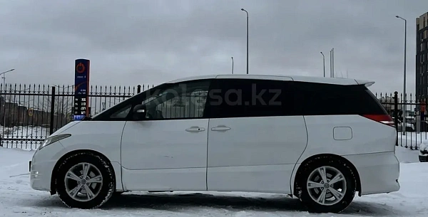 Купить Тойота Естима 2007г.